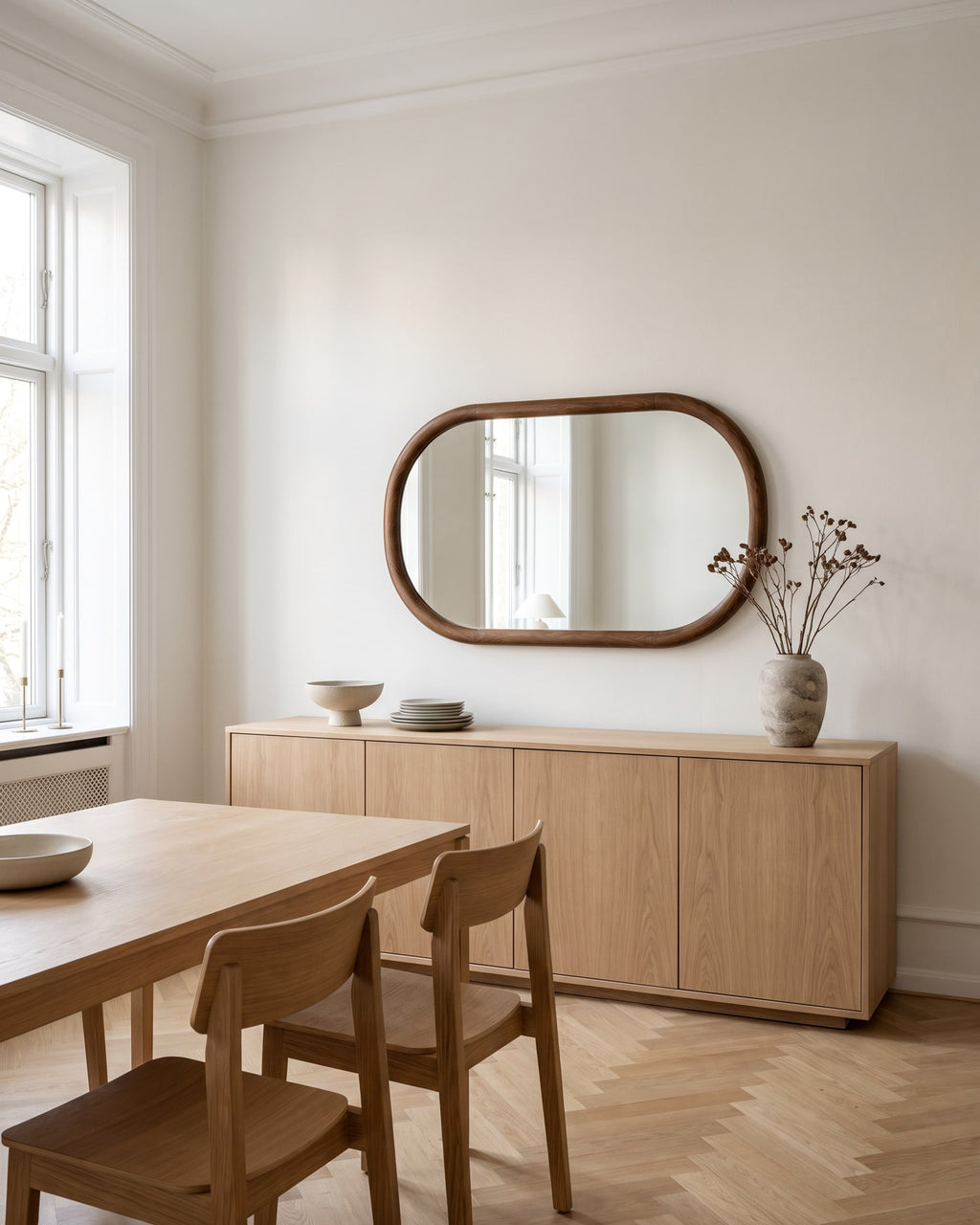 Specchio Ambra | 108 × 67 cm in un luminoso interno scandinavo